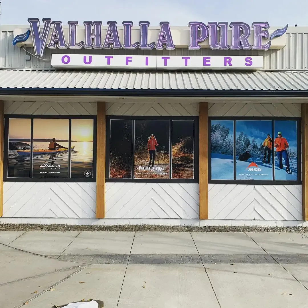 Window display graphics on a storefront